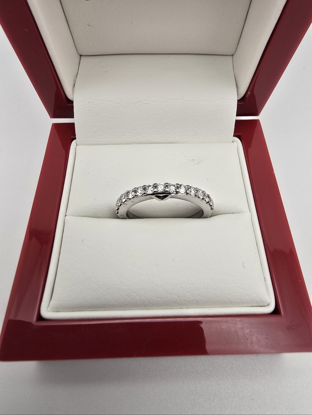 $1799 Vera Wang Love Collection 14K White Gold 1/2 Ct Diamond Band Ring sz 6,5
